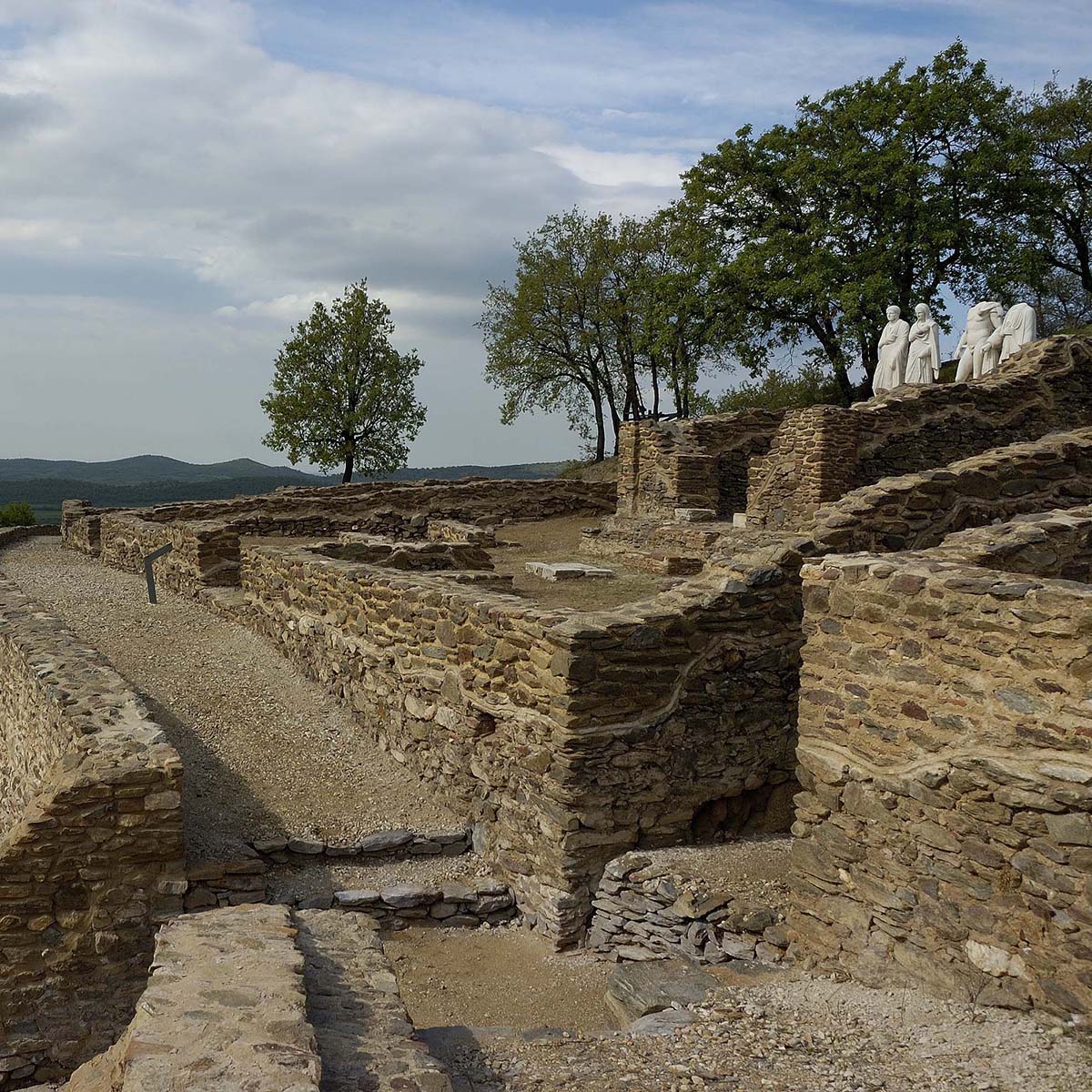 Ancient cities and mines at the Κroussian mountains