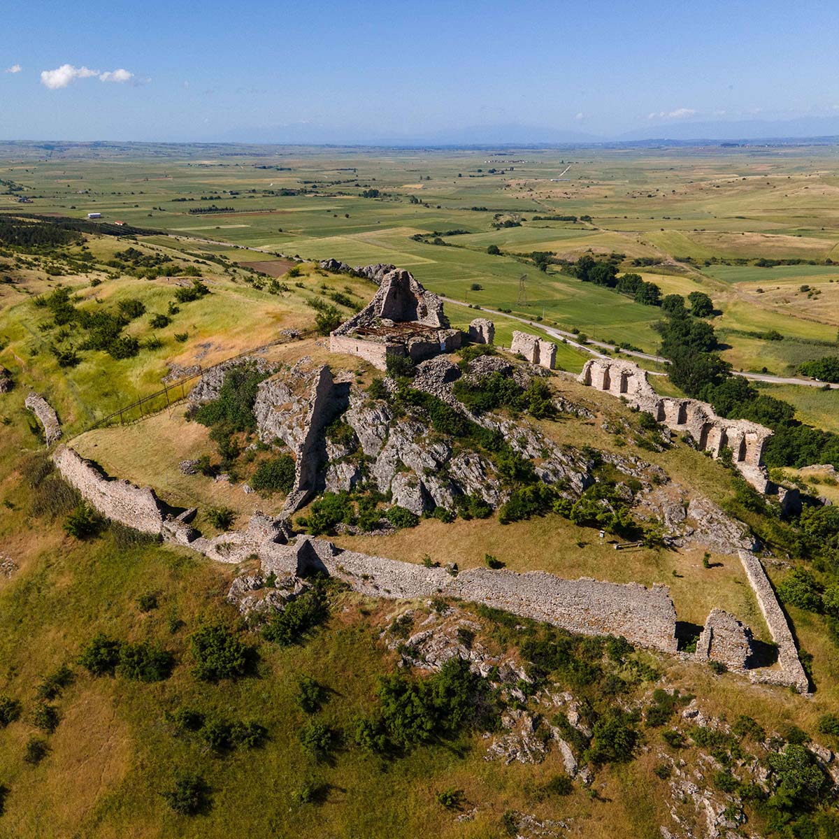 Ancient fortified cities and fortresses